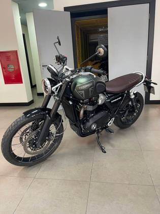 TRIUMPH BONNEVILLE SCRAMBLER 1200 X TRIUMPH BONNEVILLE SCRAMBLER 1200 X